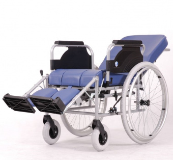 Кресло-коляска с санитарным оснащением Vermeiren 9303