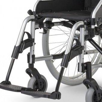 Кресло-коляска  механическая Meyra EuroChair Basic 1.751