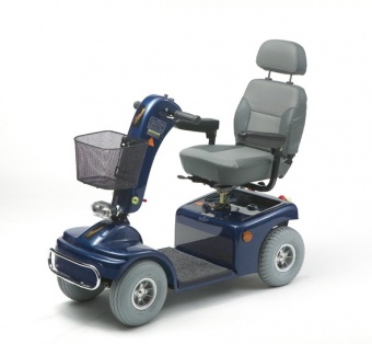 Кресло-коляска инвалидная (скутер) Vermeiren Saturnus 4