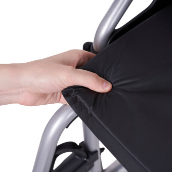 Инвалидная коляска облегченная Meyra Eurochair 2.750 